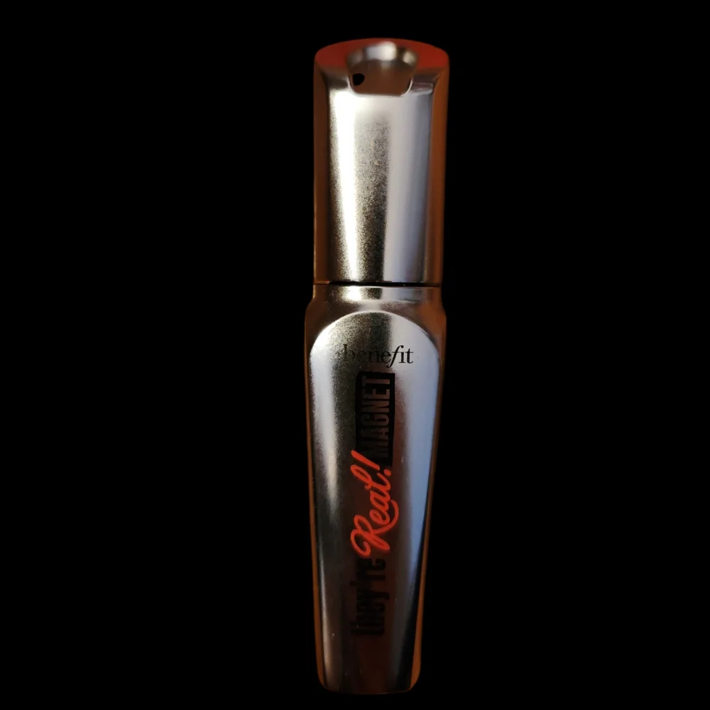 Benefit They're Real! Magnet Mascara - Bold Silver and Red Mini Size